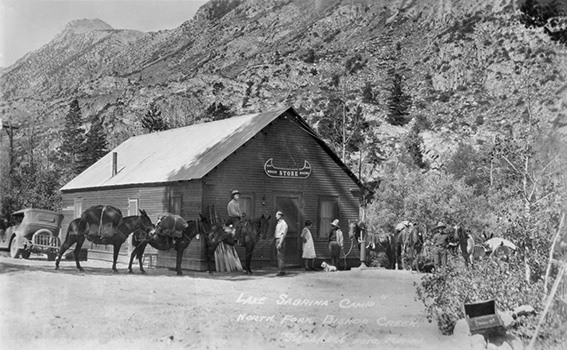 lake sabrina camp